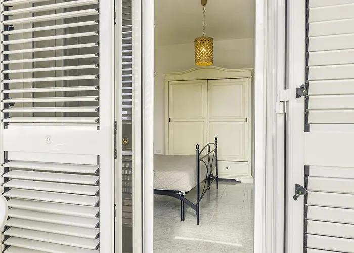 Salentospita House Guest house 3*
