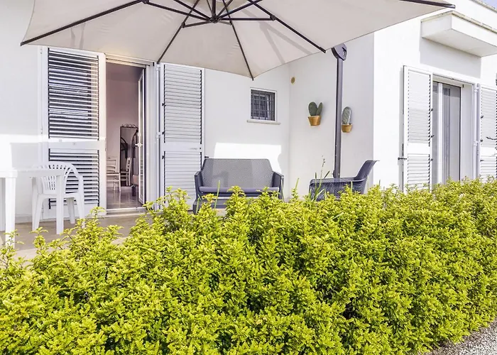 Salentospita House Guest house 3*